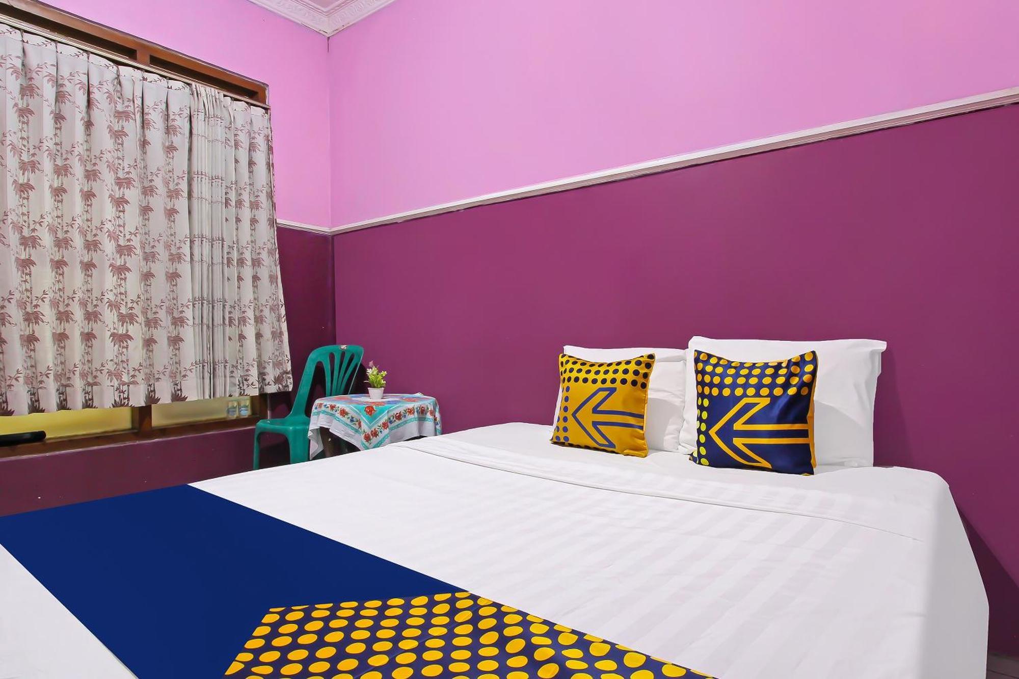 Rejeki Homestay Syariah Malioboro RedPartner Yogyakarta Bagian luar foto