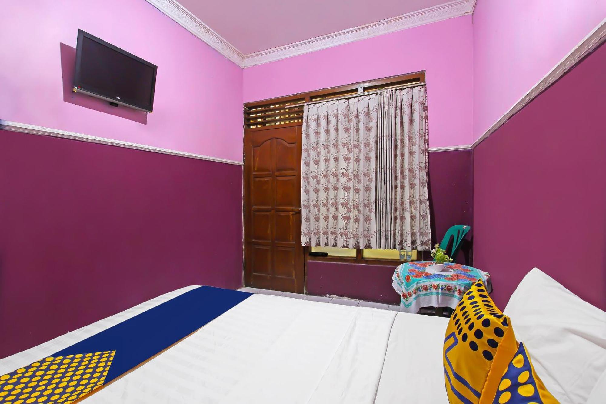 Rejeki Homestay Syariah Malioboro RedPartner Yogyakarta Bagian luar foto