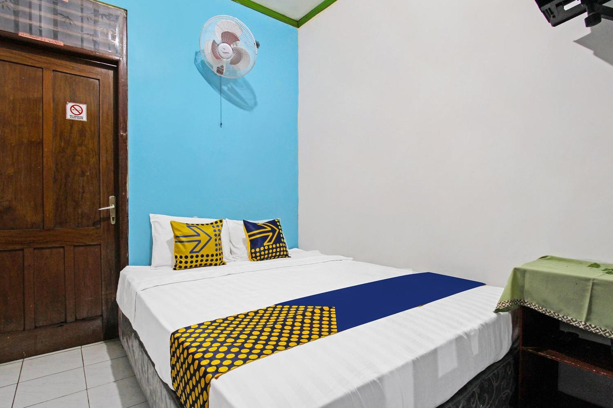 Rejeki Homestay Syariah Malioboro RedPartner Yogyakarta Bagian luar foto