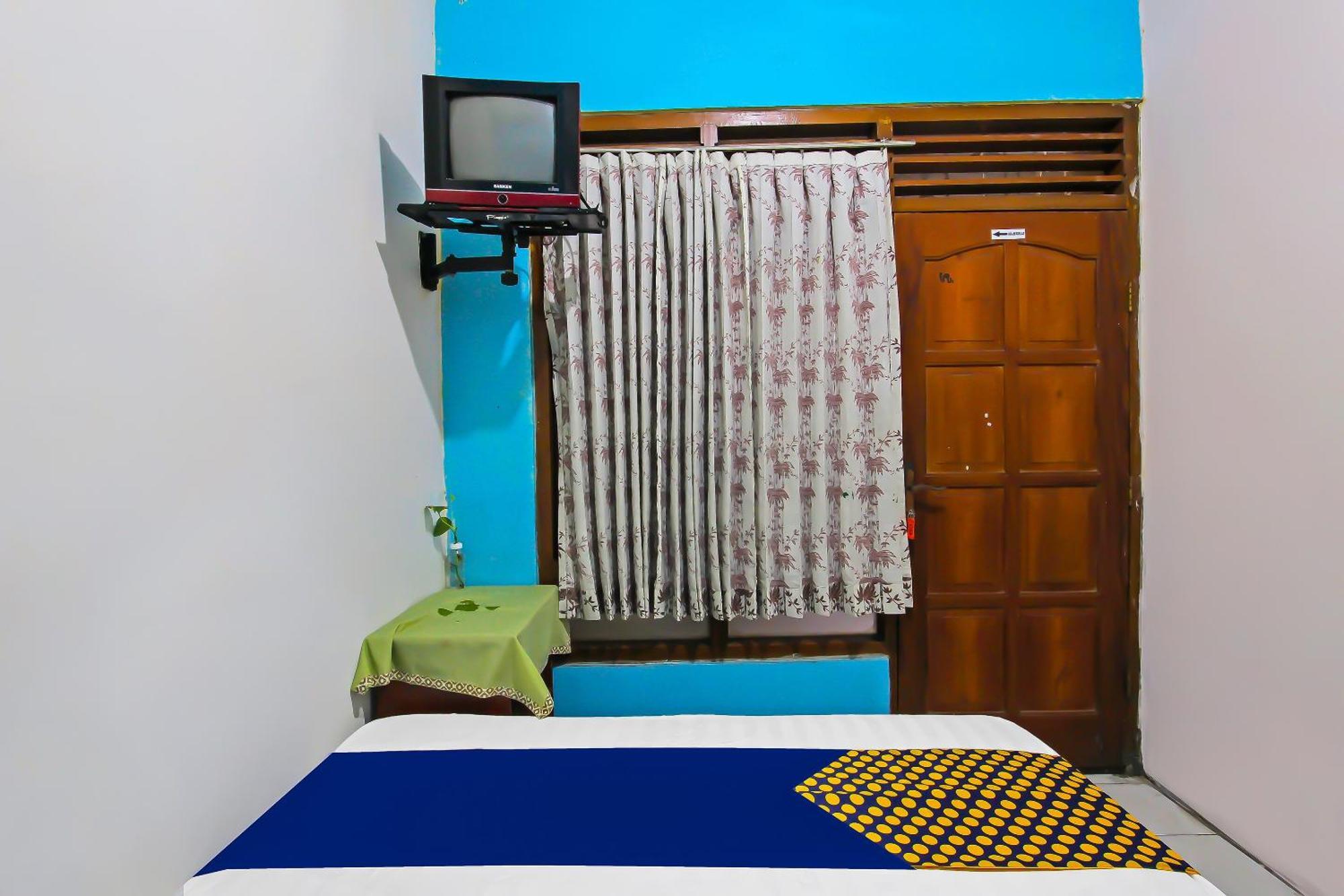 Rejeki Homestay Syariah Malioboro RedPartner Yogyakarta Bagian luar foto
